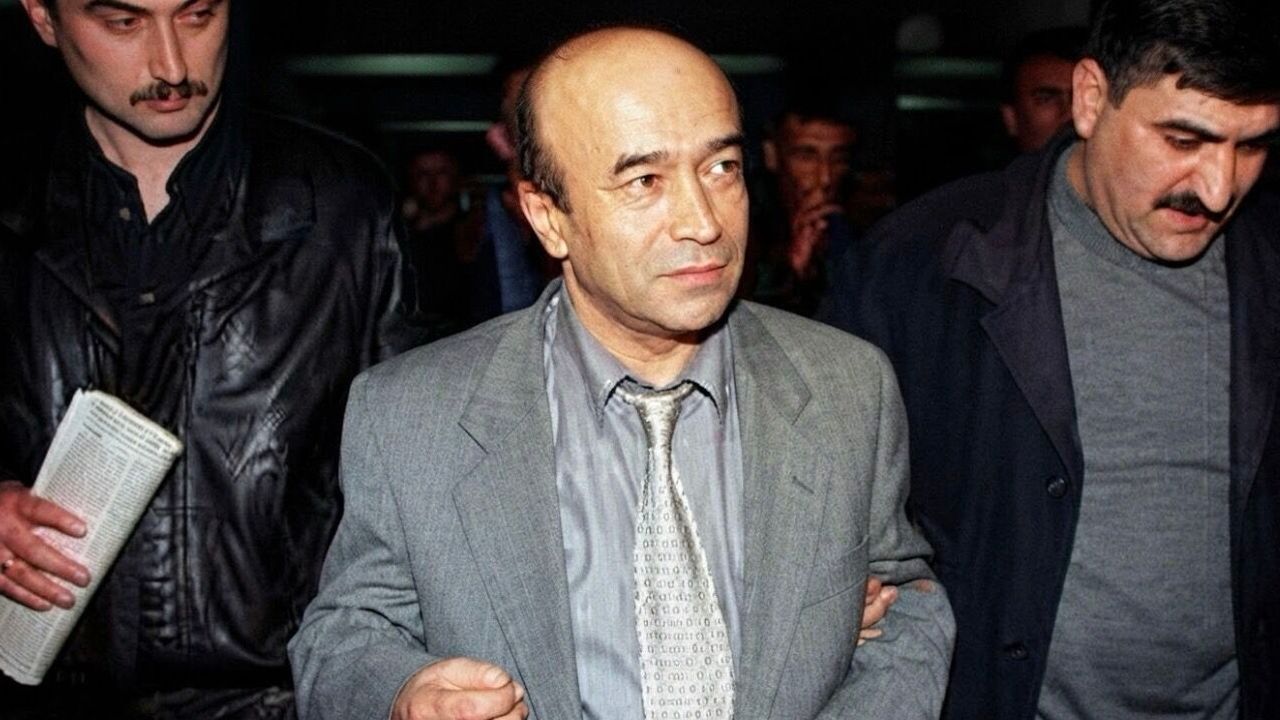Oral Çelik Hayatını Kaybetti: Yakın Tarihin Tartışmalı İsmi 67 Yaşındaydı