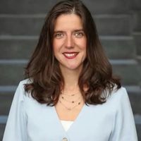 Prof. Dr. Fatma Deniz kimdir?