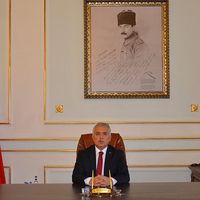 Vali Aziz Yıldırım – Biyografi