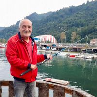 Hızır Acil Kimdir?