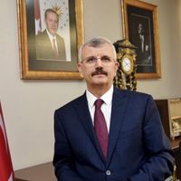 Prof. Dr. Cevdet ERDÖL