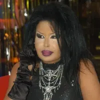 Bülent Ersoy kimdir? Türk müziğinin en çok konuşulan sesi