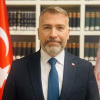 Cihad Demirli Kimdir? MEB Bakan Yardımcılığına Atanan Prof. Dr. Cihad Demirli’nin Hayatı ve Kariyeri