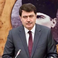 Vasip Şahin Kimdir? TİHEK Başkanı Vasip Şahin’in Hayatı ve Kariyeri