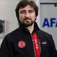 Dr. Mehmet Güllüoğlu Kimdir? Hekimliği, AFAD ve BM Görevleri