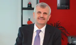 Prof. Dr. Cevdet Erdöl’den Sağlık Yönetimine Çağrı