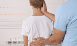 Gece Bacak Ağrısıyla Uyanan Çocuklar İçin Uzman Uyarısı: Her Ağrı Büyüme Ağrısı Olmayabilir