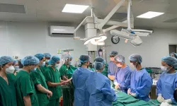 Kalp Nakli Nedir? Kimlere Yapılır, Riskleri Nelerdir? Merak Edilen Tüm Sorular ve Yanıtları