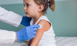 Ebeveynlere Uyarı: “Rotavirüs Basit Bir İshal Değil, Aşı En Güçlü Kalkan