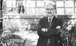 Prof. Dr. Mustafa Var Hayatını Kaybetti