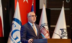 Emekli Bayram İkramiyesinde Zam Bekleyenlere Vedat Işıkhan’dan Net Açıklama