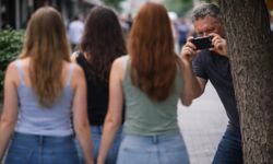 Trabzon Yomra’da Genç Kızı Gizlice Görüntülediği İddia Edilen Şahıs Gözaltına Alındı