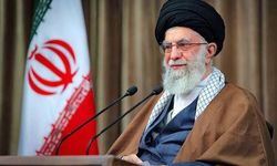 İran’da Kafaları Karıştıran İddia: Hamaney Öldürüldü Mü?