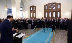 Sağlık Bilimleri Üniversitesi, 6 Şubat Depremlerinde Hayatını Kaybeden 21 Öğrencisini Andı