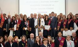 Ankara Eğitim ve Araştırma Hastanesi’nde Akademik Yükselme ve Belge Takdim Töreni