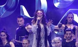 Ünlü Şarkıcı Hande Yener’e Cumhurbaşkanı’na Hakaret Soruşturması