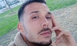 İzmir’de Bıçaklı Saldırı: Müzisyen Emre Duman Hayatını Kaybetti