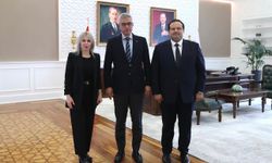 Türkiye’nin CAR-T Hamlesi Güçleniyor: Bakan Memişoğlu’na Sunum Yapıldı