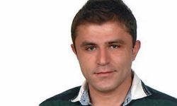 Uşak Üniversitesi Öğretim Görevlisi Mehmet Akyar Evinde Ölü Bulundu