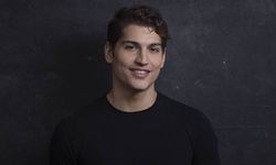 Oktay Çubuk’tan Korkutan Haber: Ünlü Oyuncu Yoğun Bakımda Tedavi Altına Alındı