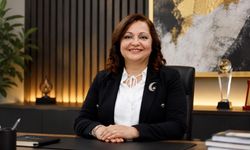 Burcu Köksal AK Parti’ye Mi Geçiyor? Ankara Kulislerini Karıştıran İddia