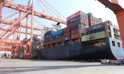 Sağlık Bakanlığı’ndan Lübnan’a 15,6 Tonluk Tıbbi Yardım