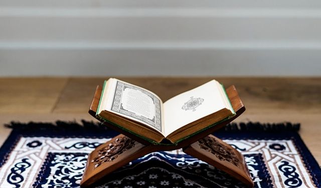 Prof. Dr. Şaban Şimşek’ten Din ve Kur’an Üzerine Önemli Bir Çalışma: “The Quran Through The Quran”