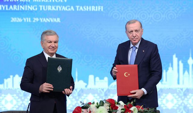 Özbekistan Cumhurbaşkanı Şevket Mirziyoyev’den Sağlık Bilimleri Üniversitesi’ne Övgü