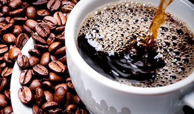 Çay kemiklere dost çıktı, fazla kahve için kırmızı uyarı