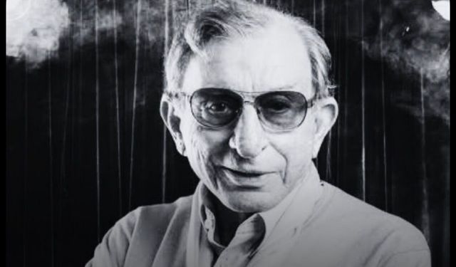 Türk tiyatrosunun duayen ismi Haldun Dormen, 97 yaşında hayatını kaybetti.