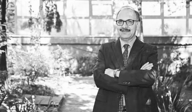 Prof. Dr. Mustafa Var Hayatını Kaybetti