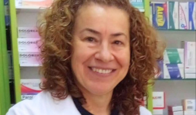 Kuşadalı Eczacı Bahar Toksözlü Hayatını Kaybetti