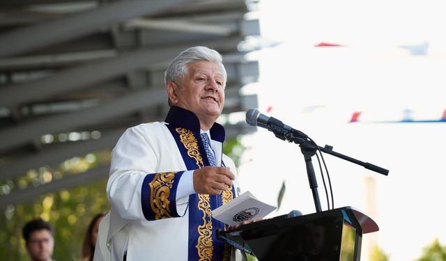 SBÜ, Rektör Kemalettin Aydın Liderliğinde Küresel Lig’de