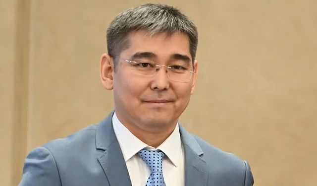 Kırgızistan’da Sağlık Bakanlığı’nda Değişim: Türkiye Mezunu İsim Görevde
