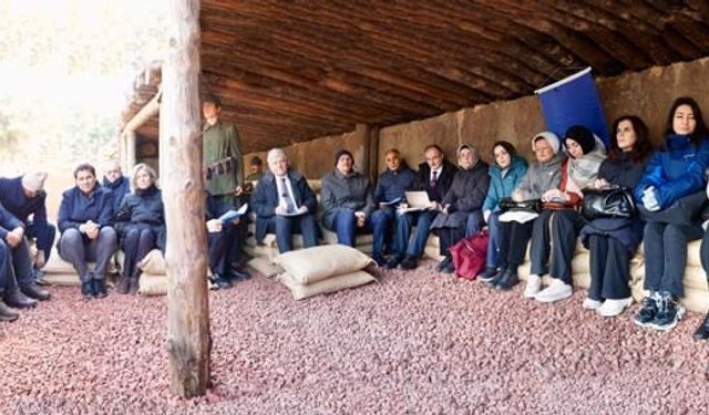 Tıbbiyeliler, Öncü Meslektaşlarını Unutmadı: Siperlerde Tarihe Vefa