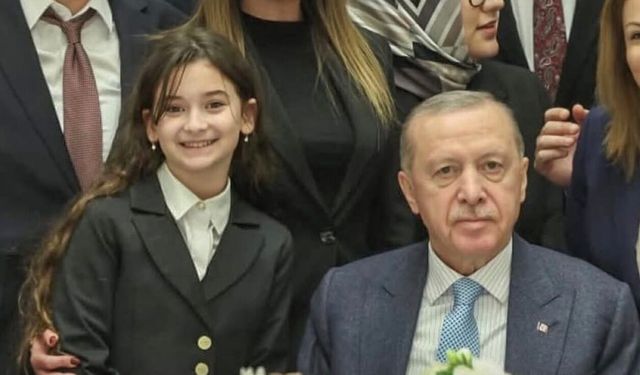 Trabzonlu Minik Dahi Lina Saka Cumhurbaşkanı Erdoğan’la Buluştu