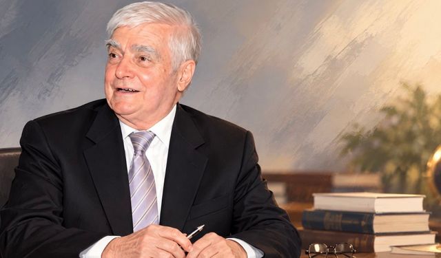 Anadolu Üniversitesi İİBF Eski Dekanı Prof. Dr. Ferruh Çömlekçi Hayatını Kaybetti