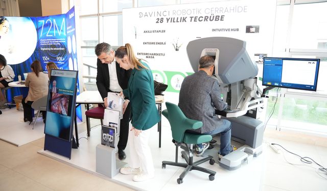 Türkiye’nin Önde Gelen Cerrahları SBÜ’de Kanser Cerrahisini Konuşuyor