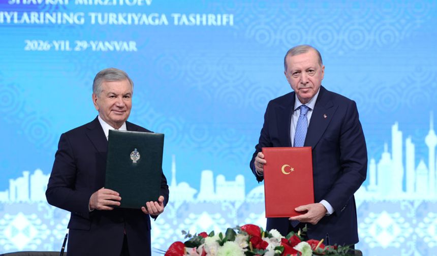 Özbekistan Cumhurbaşkanı Şevket Mirziyoyev’den Sağlık Bilimleri Üniversitesi’ne Övgü