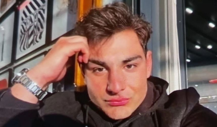 Çanakkale’de Kurye Eren İlbey Ece, Truva Atı Önünde Geçirdiği Kazada Hayatını Kaybetti