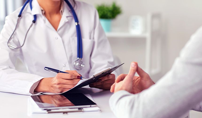 İngiltere’de aile hekimi randevusu krizi büyüyor: Bekleme süreleri kontrolden çıktı