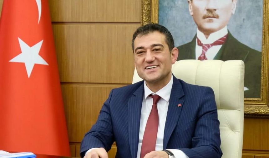 Giresun Belediye Başkanı Fuat Köse Kalp Krizi Şüphesiyle Hastaneye Kaldırıldı