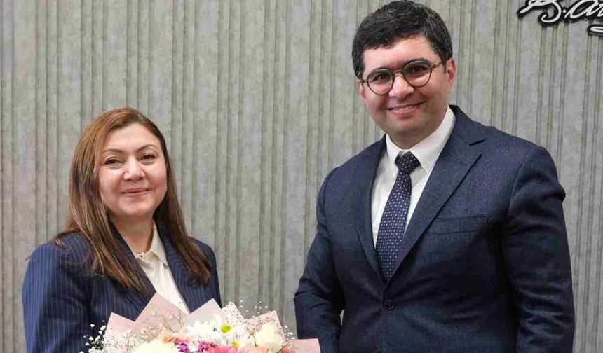 Gaziantep Şehir Hastanesi’nde Devir Teslim: Yeni Başhekim Göreve Başladı