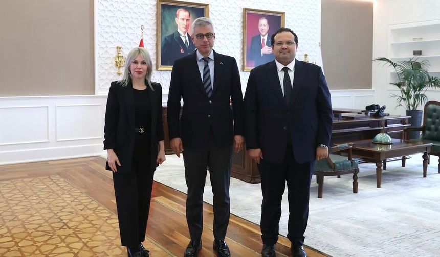 Türkiye’nin CAR-T Hamlesi Güçleniyor: Bakan Memişoğlu’na Sunum Yapıldı