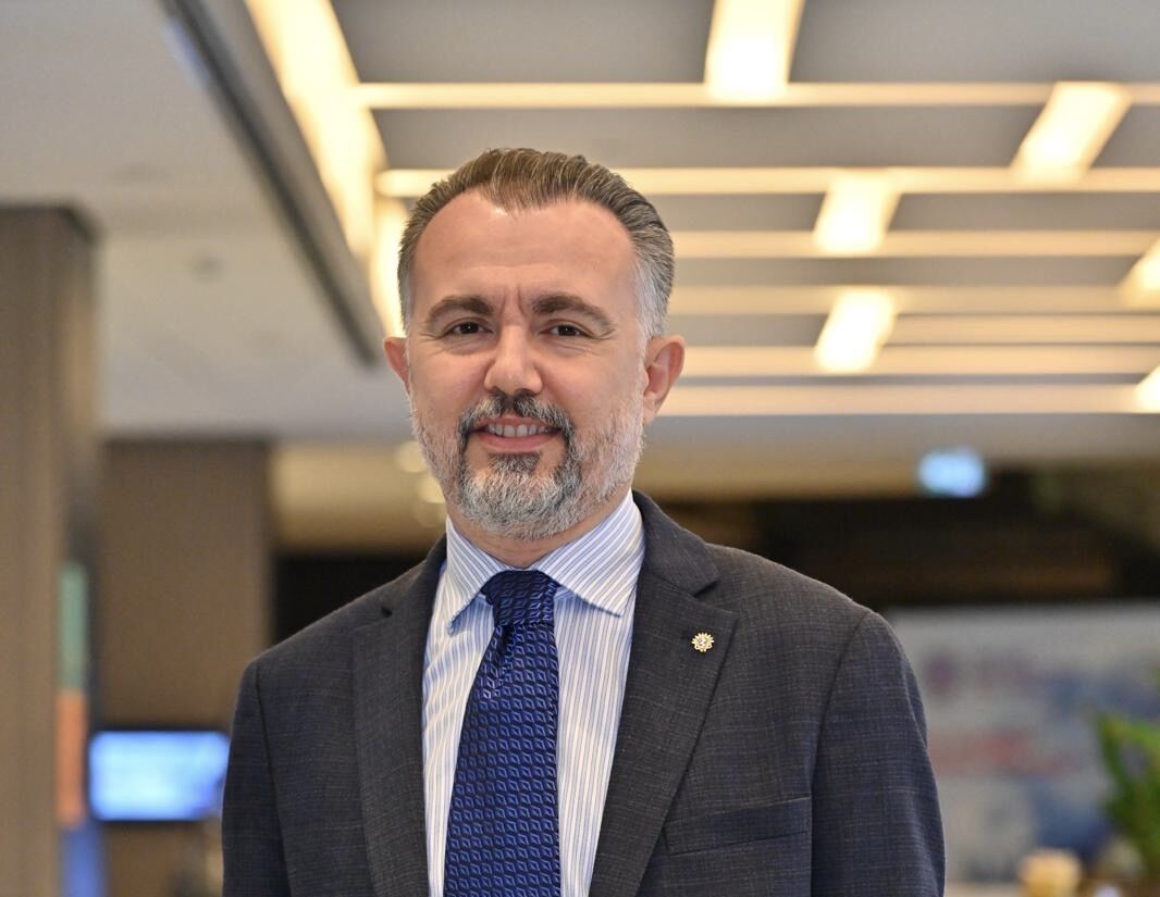 Prof. Dr. Sinan ÖKSÜZ