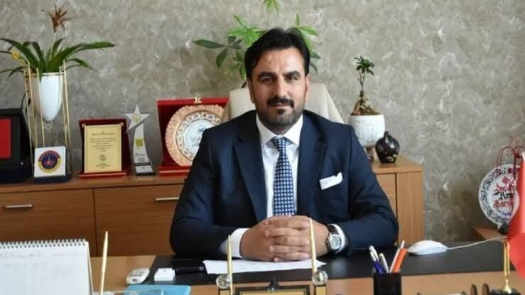 Doç. Dr. Remzi Sarıkaya Kimdir?