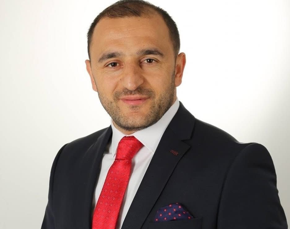 968344D2 05Cd 4B37 96Be B9Ca814F4F11