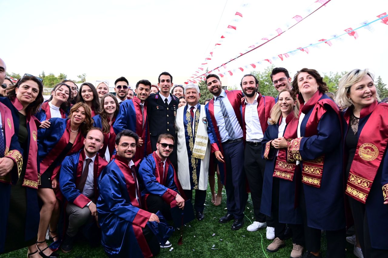 G T K P Luv W Y A A E T1 C