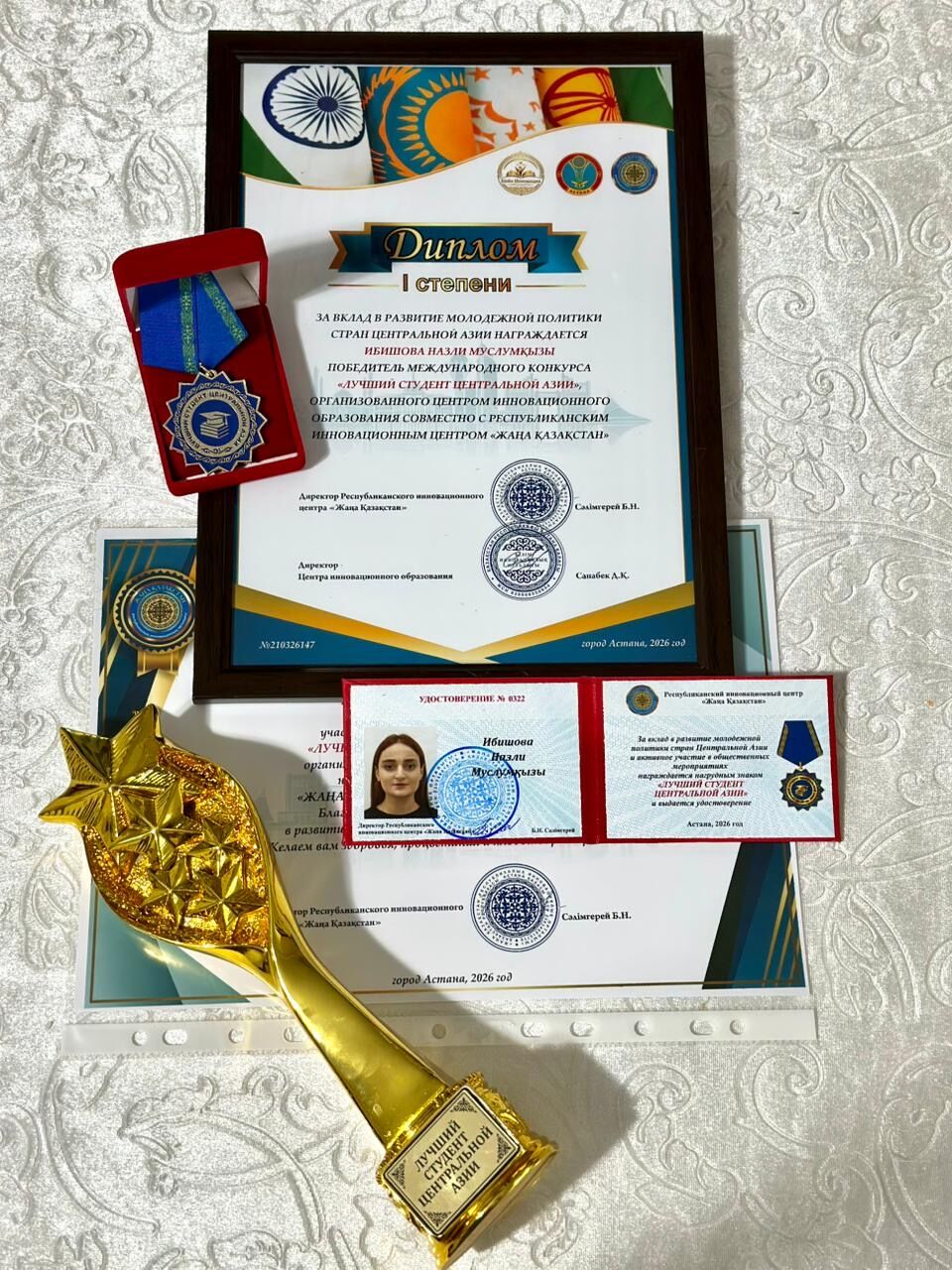 Nazlı İbişova’dan uluslararası başarı: Çok yönlü tıp öğrencisi-1