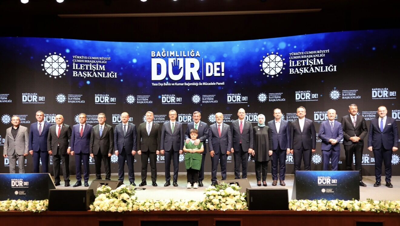 Erol Özvar’dan Üniversitelere Bağımlılıkla Mücadele Çağrısı-2